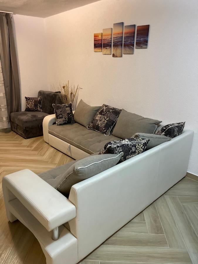 Marojevic, Apartment *